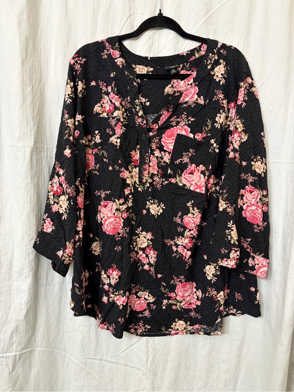 torrid Black Floral Button Henley Tunic with Pink Roses